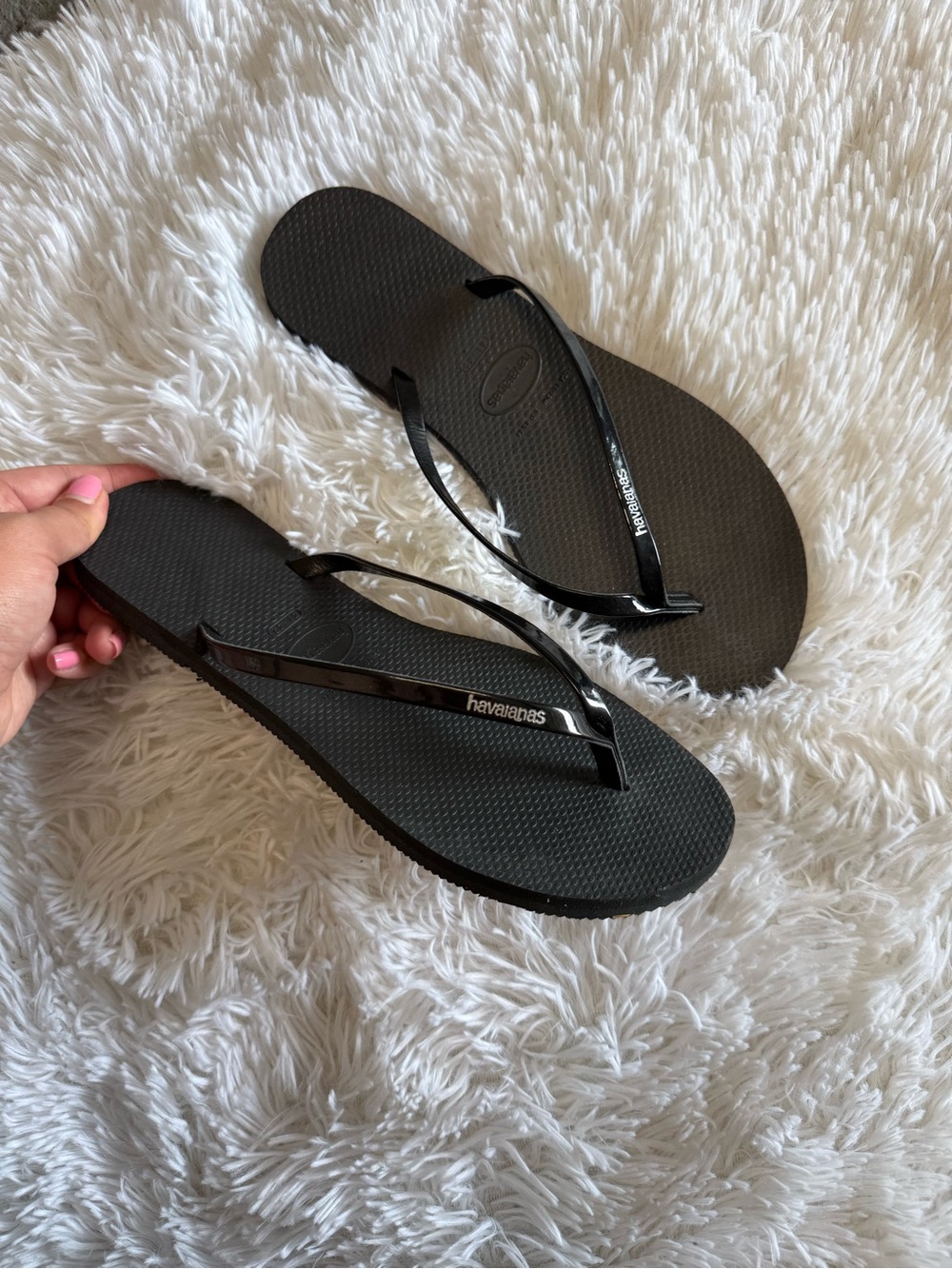 Havaianas Women's Glossy Black Slim Flip Flops